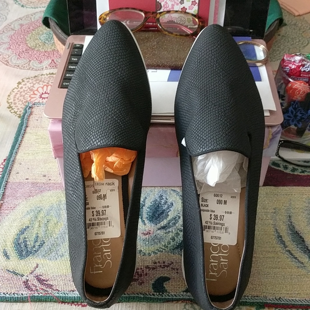 Woman's Franco Sarto slide on loafer